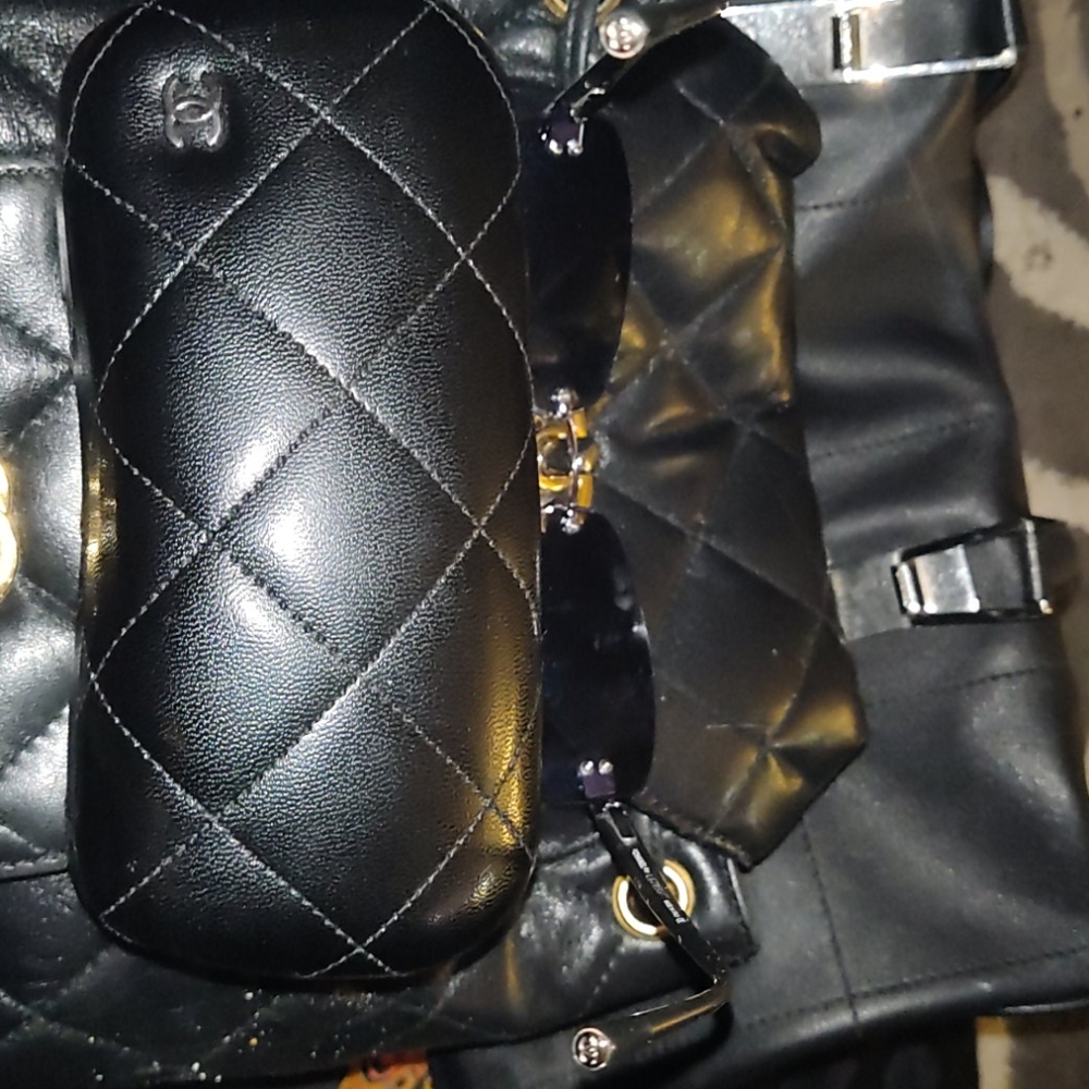 CHANEL (4067 c.222/8F) Sunglasses - Picture 6 of 8